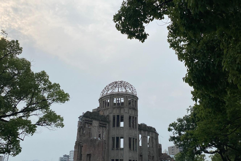 Visite privée d&#039;Hiroshima et de Miyajima avec guide agréé