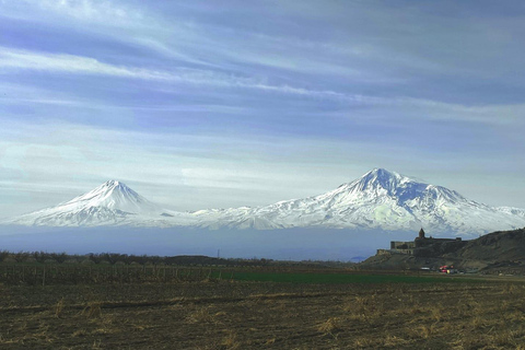 Upplyst Armenien: Echmiadzin, Khor Virap, Noravank, Areni