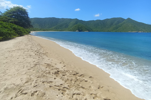 PASSEIO EM LANCHA RÁPIDA ATÉ A TAYRONA PLAYA CRISTAL