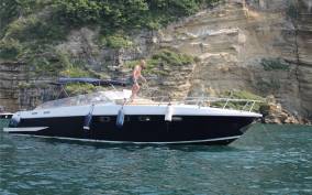 Naples: City Boat Tour with Aperitif