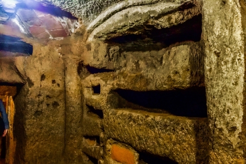 Rome: Roman Catacombs Semi-Private Tour Private Tour in French