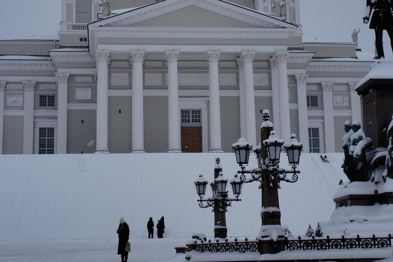 Helsinki: City Highlights, Fortress Island & Floating Sauna