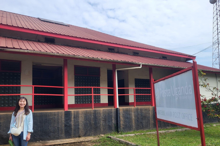 Entebbe: Guided Walking Tour with Lake Victoria Water Sports