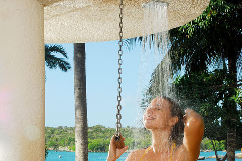 From Riviera Maya: Xel-Há All-Inclusive Park Entrance to Xel-Há Park with Lunch Included