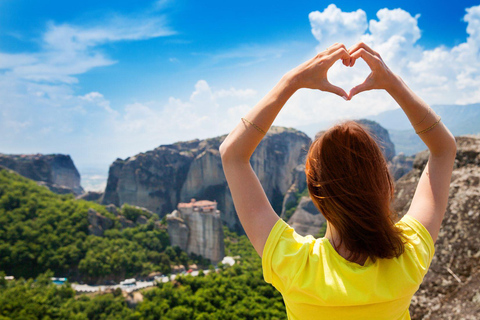 Desde Atenas: Excursión de un día a Meteora con almuerzo griego opcionalExcursión de un día a Meteora con almuerzo