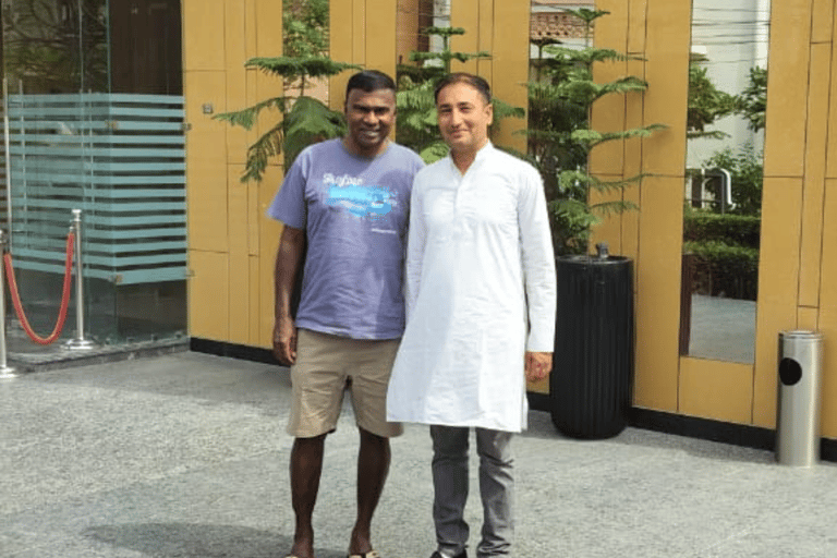 One Day Jaipur Sightseeing Tour with Guide & Sedan Car