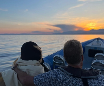 Nice: Sunset Boat Tour with Wine and Local Snacks