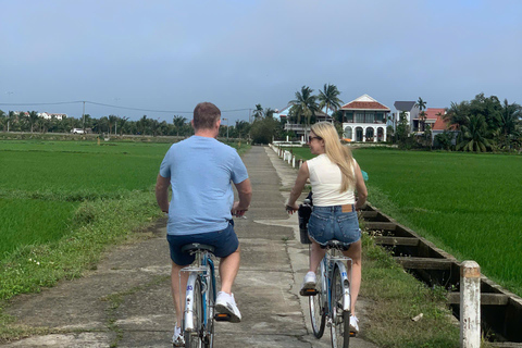 HA Chill:Duck Spa-Farm Tour-Lantern or Coffee Making on Bike HA Chill:Duck Spa-Farm Tour-Lantern Making on Bike Pick up