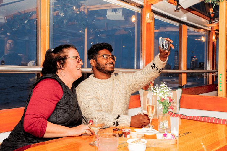 New York City : Croisière Holiday Jazz Classic Motor Yacht