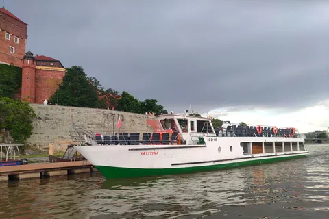 Krakow: Vistula River Cruise with Historical Views