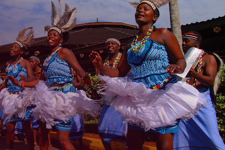 Nairobi: Bomas of Kenya Cultural Day Tour with Hotel Pickup