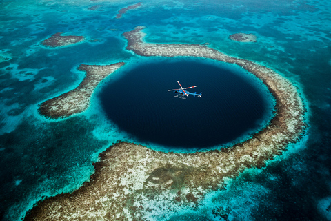 Blue Hole &amp; Turneffe Islands: Helicopter Tour