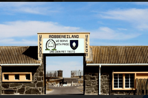 Cape Town: Robben Island and two Oceans Aquarium Day Tour