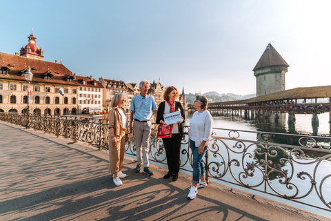 Lucerne: Guided Walking Tour with an Official GuideTour in English