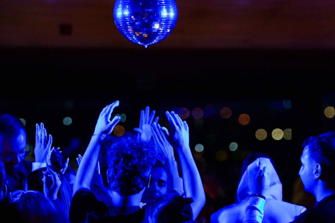 Istanbul:New Year's Eve Bosphorus Cruise with Dinner & Shows Window-Side Private Table For 2 w/hotel pickup and drop off