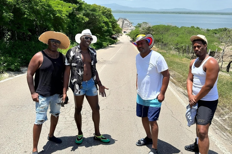 Cartagena Mud Volcano Adventure En resa in i jordens hjärta