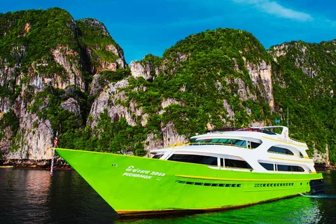 Ko Lanta: Ferry Boat from Ko Lanta to Ko PhiPhi