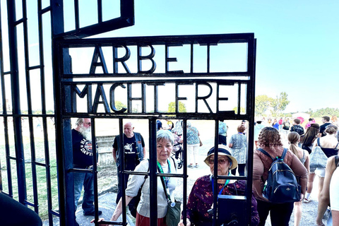 Berlin: Sachsenhausen History Tour with maximum 7 People