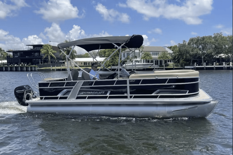 Fort Lauderdale: 12 People Private Pontoon Rental 2 Hours With Captain