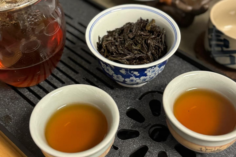 Pechino: serata artistica privata con pittura e gioielliPechino: serata d&#039;arte privata con pittura e gioielli