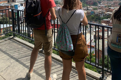 Medellín: Metro and Metro Cable Tour