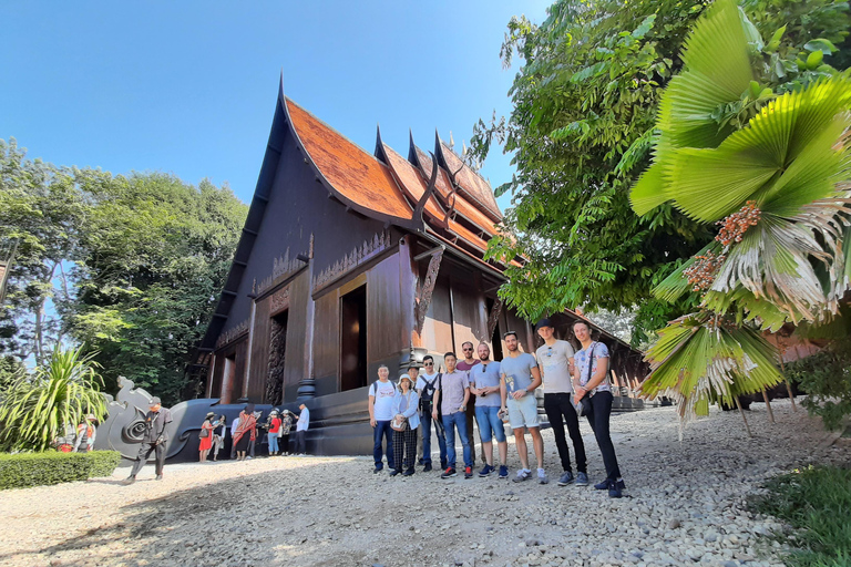 Chiang Rai: Guided Full-Day Highlights Tour with Thai Lunch Chiang Rai: Guided Full-Day Highlights Tour with Lunch