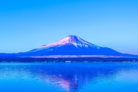 Mount Fuji, Oshino Hakkai & Outlet Onsen Day Tour From Tokyo Departure From Tokyo Station