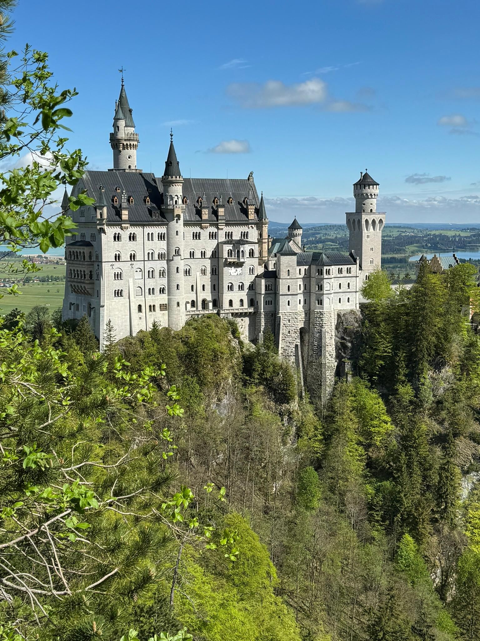Ab Füssen: Tagestour nach Neuschwanstein & zum Schloss Linderhof