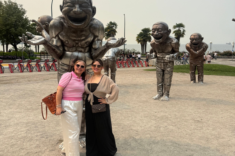 Vancouver: Hop-On Hop-Off City Tour by Car, Small Group