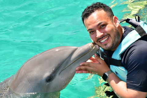 CANCUN: Catamaran and Dolphin Connection at Isla Mujeres