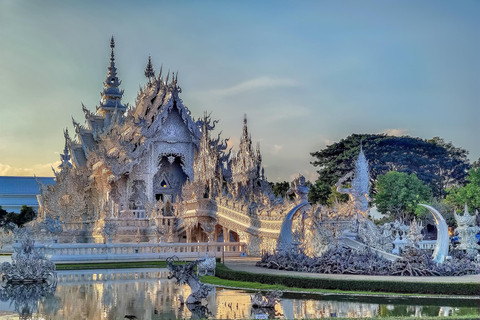 Chiang Rai: Private Half Day Tour – Temples & City Sights