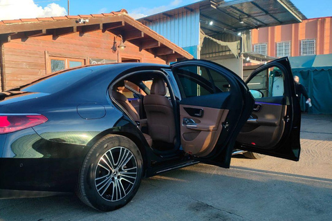 From Bellagio center : Private 1-Way Transfer to Milan City Sedan From Bellagio center : Private 1-Way Transfer to Milan