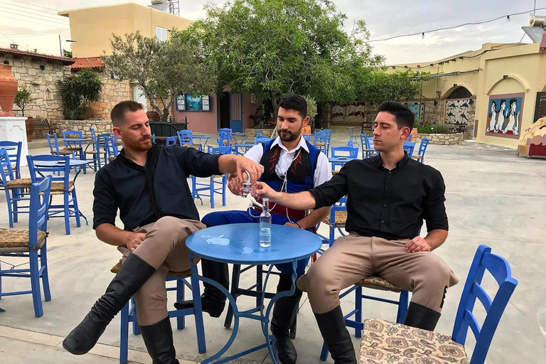 Heraklion: Cretan Folklore Night with Dinner & Transfers