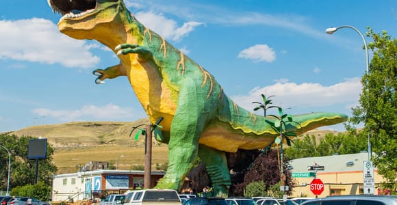 Calgary: Drumheller mit Museum, Hoodoos, Canyon & Dinosauriern
