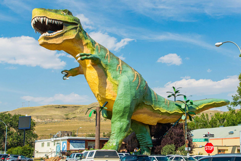 Badlands Tour: Drumheller with Museum, Hoodoos & Dinosaurs Booking Option for Summer 2026