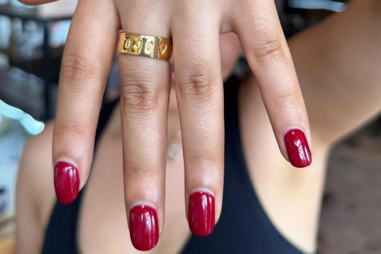 Uluwatu: corso di creazione di gioielli in argento con foto ricordoCorso di creazione di gioielli 8 grammi d'argento con foto ricordo