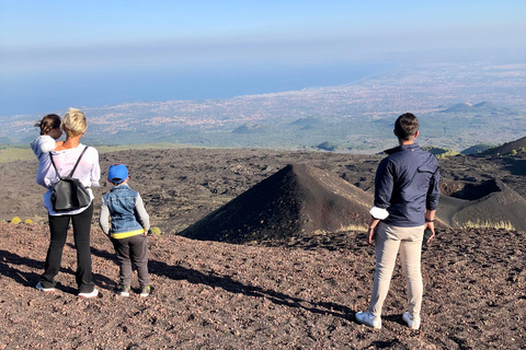 Catania: Excursión al atardecer en el EtnaCatania : Excursión al Atardecer en el Etna