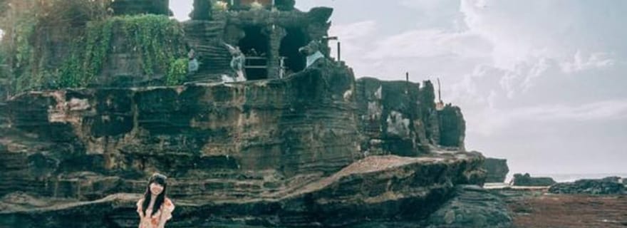 Bali : Visite du temple de Tanah Lot avec dîner au coucher du soleil