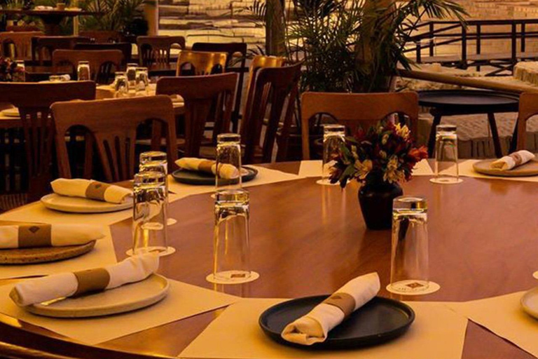 Lima by night: Huaca Pucllana + Dinner