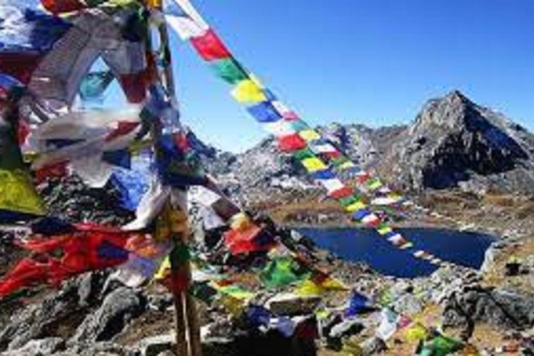 11 Tage Langtang Gosaikunda Trek von Kathmandu aus
