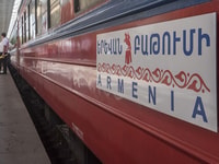Desde Tbilisi, Ereván Ticket de tren durante la noche - Housity