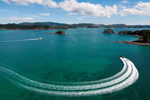 Baía das Ilhas HOLE IN THE ROCK &amp; WAITANGI TREATY GROUNDS