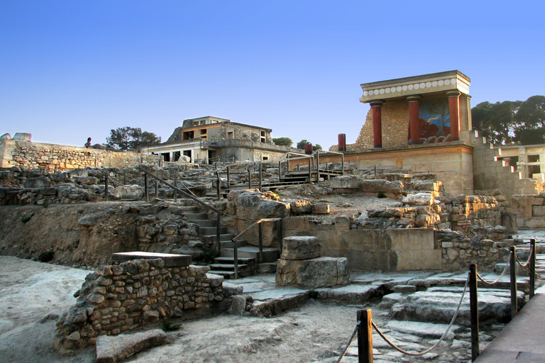 Vanuit Rethymno: Dagtrip naar het paleis van Knossos en de stad HeraklionVan Rethymno: Knossos Palace en Heraklion City Day Trip