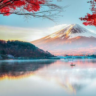 From Tokyo: Full-Day Mount Fuji and Kawaguchi Lake Tour with Lunch