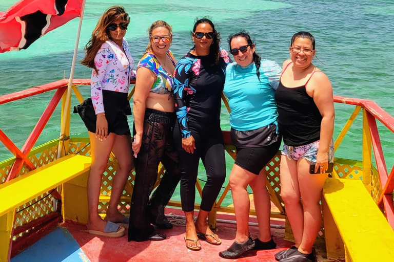 Tour por el arrecife de Buccoo y Nylon Pool con el capitán PhillipsTour en barco por Buccoo Reef con el capitán Phillips