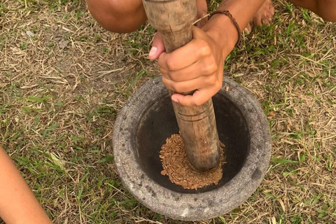 Yogyakarta: Incense and Lerak Soap Making Workshop