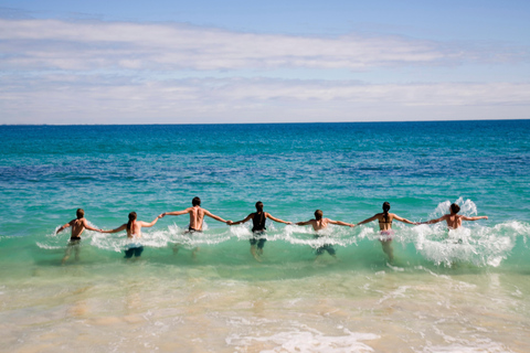 Búzios: Arraial do Cabo with Cruise Tour and Buffet Lunch Búzios: Arraial do Cabo with Cruise Tour and All-You-Can-Eat Lunch
