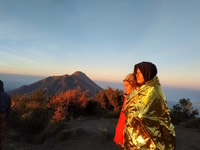 Mt.Merbabu Sunrise Trekking Tour 2 días 1 noche - Housity