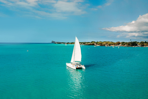 3North Islands Cruise,Island Lunch & Snorkeling Coin de Mire North Islands Cruise, Island Lunch & Snorkeling Coin de Mire