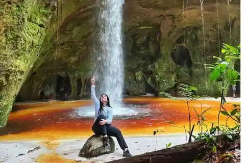 Manaus: Cachoeiras, Grutas e Piscinas Naturais